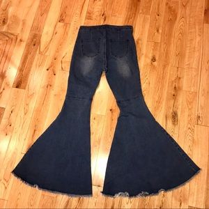 super flare jeans